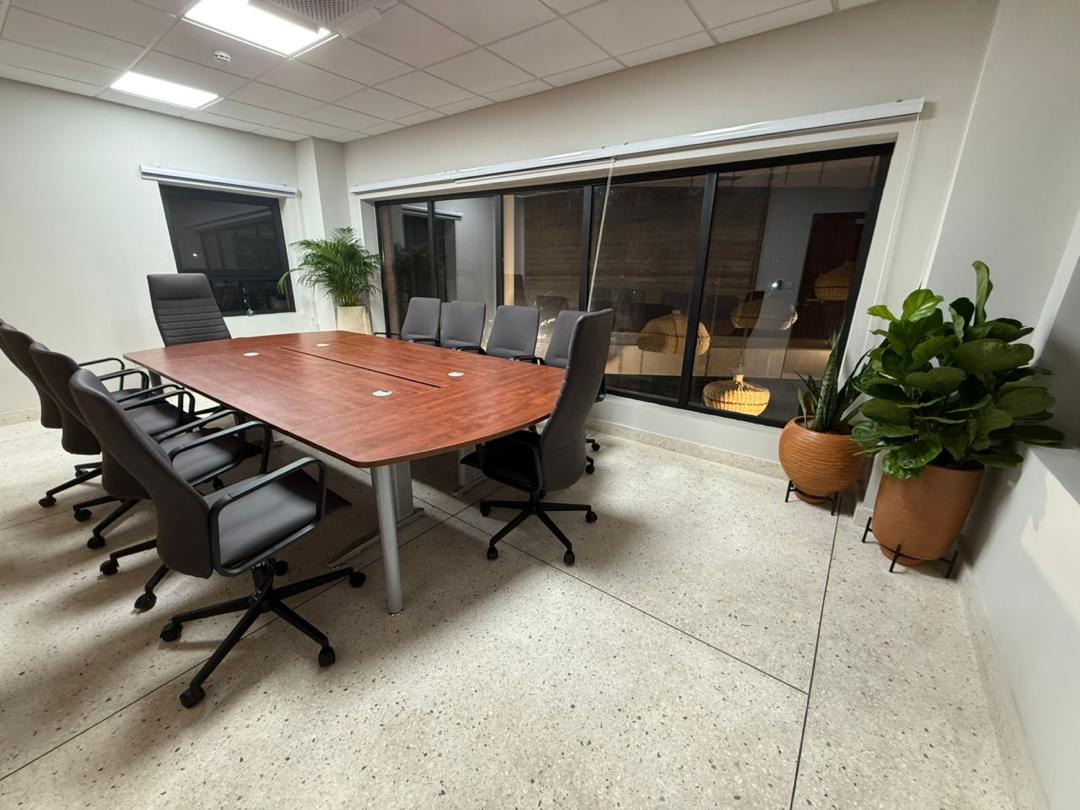 PHOTO-2025-10-23-09-04-25